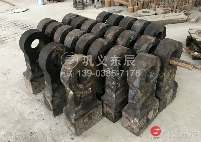 老虎口破碎機(jī)錘頭